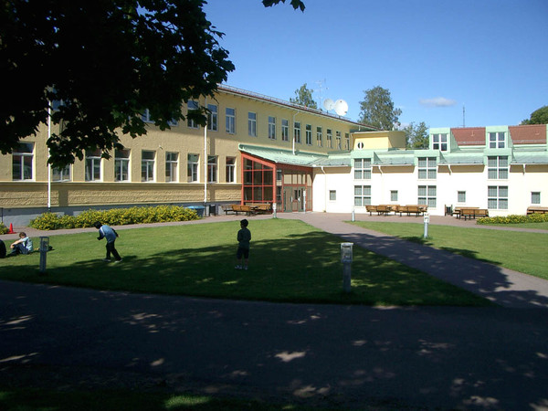 The lawns behind Leksands Gymnasium